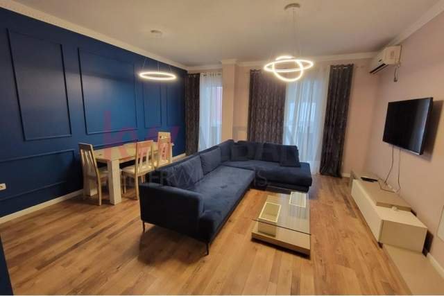 Tirane, jepet me qera apartament 2+1+BLK Kati 3, 104 m² 650 Euro (Kopshti Zoologjik)