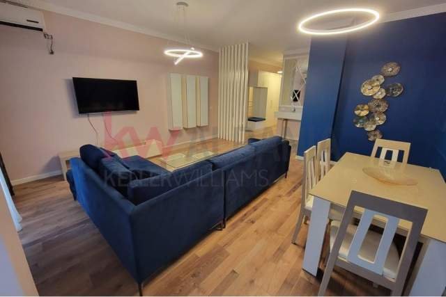 Tirane, jepet me qera apartament 2+1+BLK Kati 3, 104 m² 650 Euro (Kopshti Zoologjik)