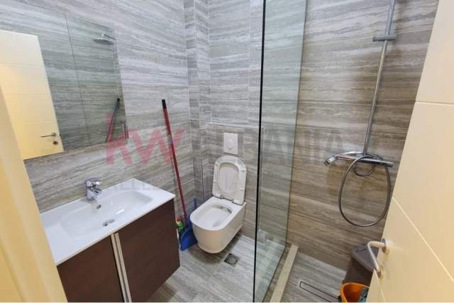 Tirane, jepet me qera apartament 2+1+BLK Kati 3, 104 m² 650 Euro (Kopshti Zoologjik)