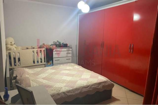Tirane, shitet apartament 2+1 Kati 5, 104 m² 140.000 Euro (Rruga e Kavajes/21 Dhjetori)