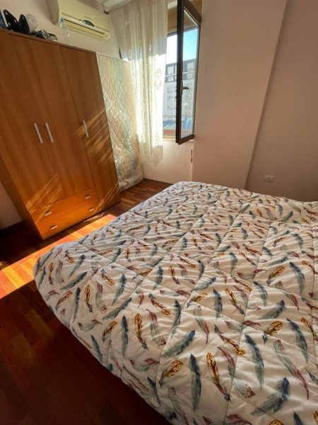 Tirane, jap me qera apartament 1+1+A+BLK Kati 4, 66 m² 450 Euro (Marko Bocari)