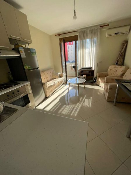 Tirane, jap me qera apartament 1+1+A+BLK Kati 4, 66 m² 450 Euro (Marko Bocari)
