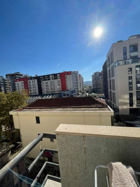 Tirane, jap me qera apartament 1+1+A+BLK Kati 4, 66 m² 450 Euro (Marko Bocari)