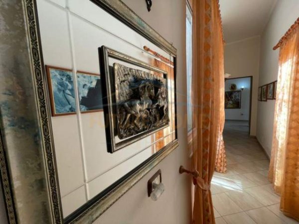 Durres, shitet apartament duplex 3+1+BLK Kati 6, 402 m² 240.000 Euro (PLAZH-HEKURADHA)