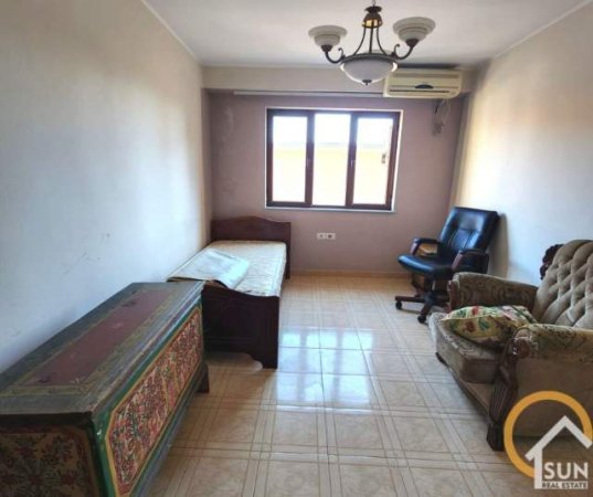 Shkoder, jepet me qera apartament 2+1+BLK Kati 1, 85 m² 25.000 Leke (TEK PREK CALI SHKODER)