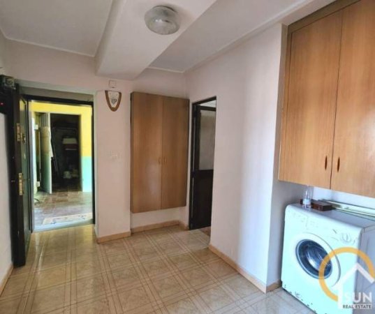 Shkoder, jepet me qera apartament 2+1+BLK Kati 1, 85 m² 25.000 Leke (TEK PREK CALI SHKODER)