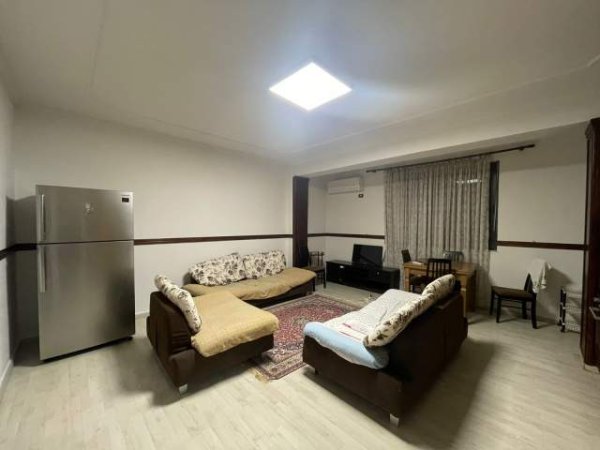 Tirane, jepet me qera apartament 2+1+BLK Kati 4, 100 m² 400 Euro (Rruga Muhamed Gjollesha)