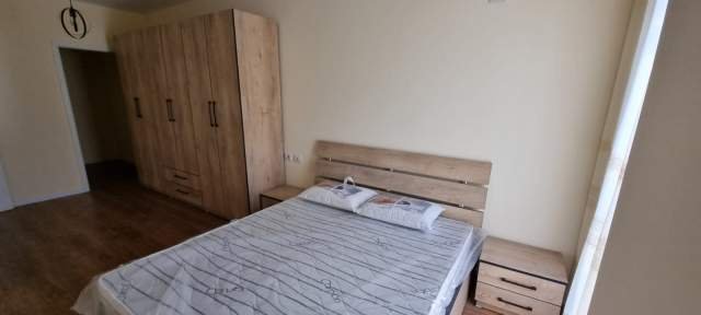Apartament 2+1 me qira, 21-dhjetori ne kompleks banimi Tirane✔️