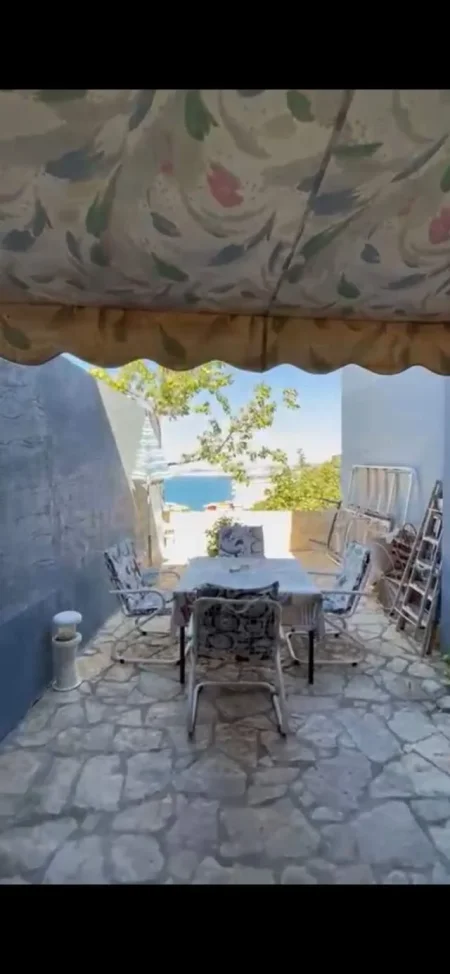 Vlore, shes Vile 2 Katshe 350.000 Euro (Vlore)