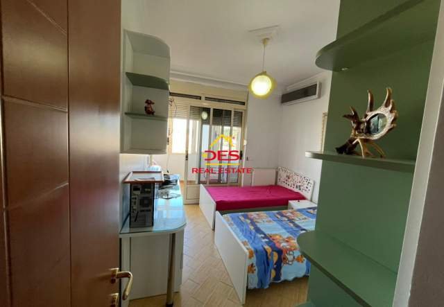 Shqiperi, shitet apartament duplex 3+1+A+BLK Kati 5, 155 m² 107.000 Euro (Hysni Alimerko,Vlorë)