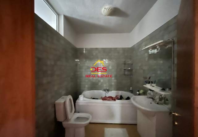 Shqiperi, shitet apartament duplex 3+1+A+BLK Kati 5, 155 m² 107.000 Euro (Hysni Alimerko,Vlorë)