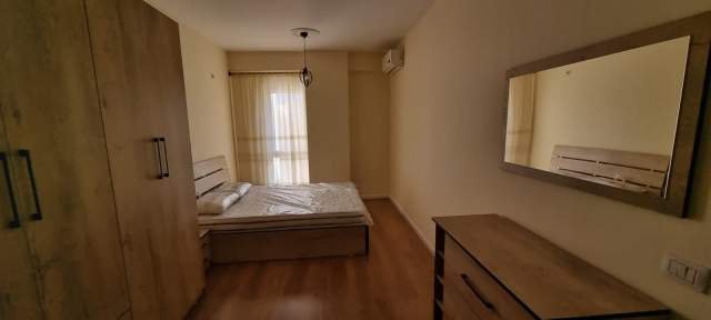 Tirane, jepet me qera apartament Kati 3, 92 m² 650 Euro (Artan Lenja, kompleksi Kontakt)