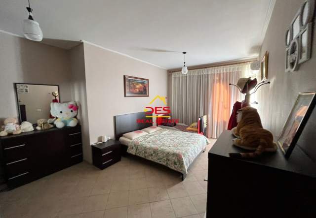 Vlore, ofert apartament duplex 3+1+BLK Kati 5, 155 m² 97.000 Euro (Rruga Hysni Alimerko)