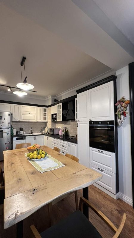 Tirane, shitet apartament 2+1+BLK Kati 6, 120 m² 240.000 Euro (Ish Ekspozita)