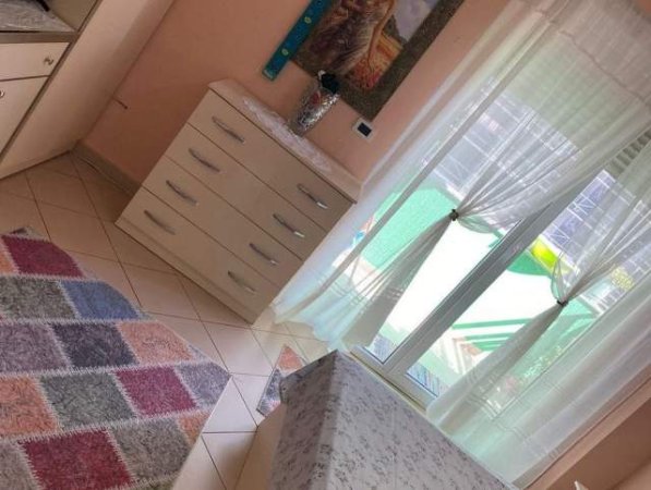 Tirane,  apartament 2+1 Kati 5, 85 m² 500 Euro (Komuna e Parisit)