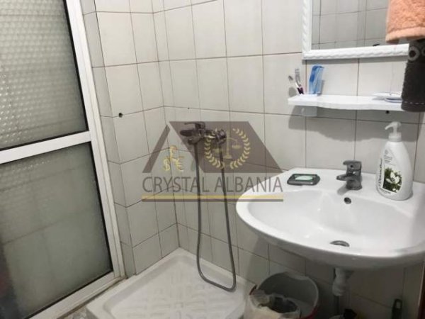Tirane, shitet apartament 2+1+A Kati 4, 150 m² 150.000 Euro (Shallvaret)