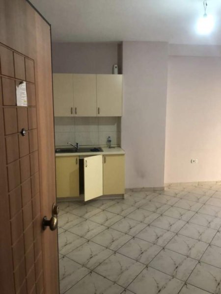 Tirane, shitet 2+1+A+BLK Kati 5, 99 m² 145.000  (ISH KESH)