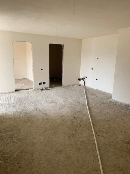 Tirane, shitet apartament 2+1+BLK Kati 6, 1.214 m² 255.000 Euro (mine peza)