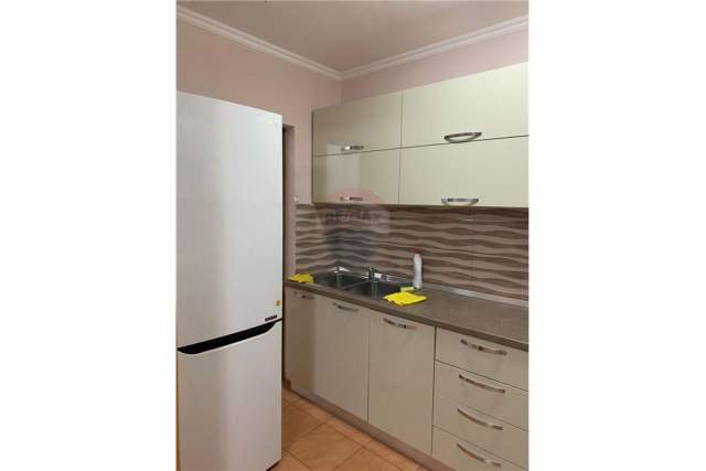 Tirane, shes apartament 2+1+A 72 m² 82.000 Euro (Tregu Elektrik)