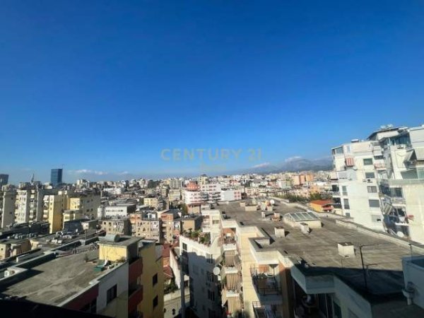 Tirane, jepet me qera apartament 1+1 Kati 8, 70 m² 420 Euro (Tregu Elektrik)