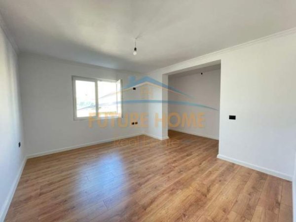 Tirane, shes apartament 2+1+A+BLK Kati 4, 115 m² 155.000 Euro (RRUGA E KAVAJES)