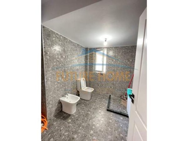 Tirane, shes apartament 2+1+A+BLK Kati 4, 115 m² 155.000 Euro (RRUGA E KAVAJES)