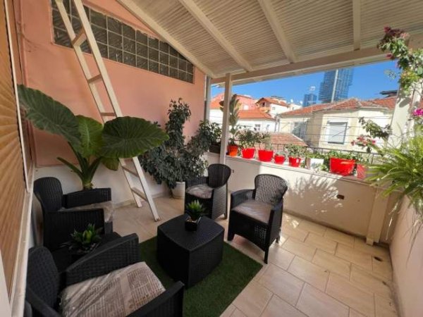 Tirane, jepet me qera apartament duplex 3+1+A+BLK Kati 2, 200 m² 1.500  (ISLAM ALLA)