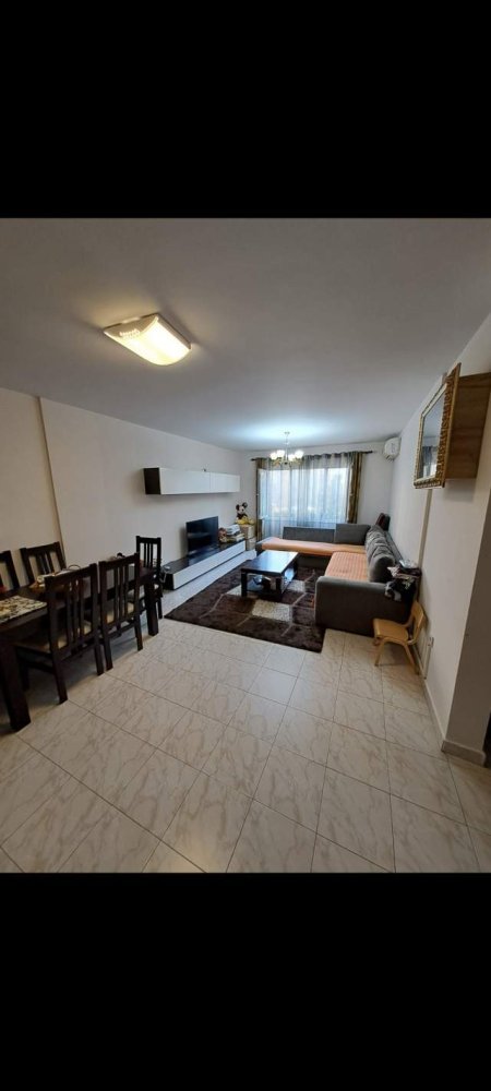Tirane, jepet me qera apartament 2+1+A+BLK Kati 1, 120 m² 400 Euro (Rruga Dritan Hoxha)