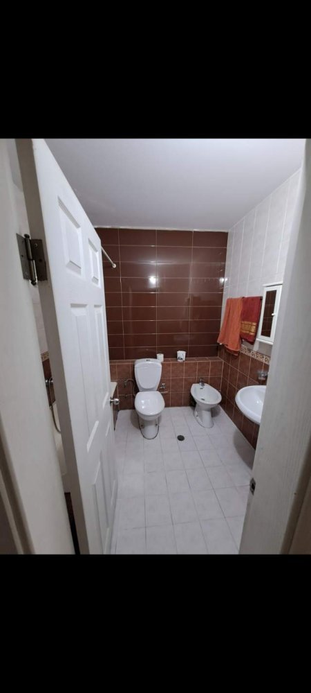 Tirane, jepet me qera apartament 2+1+A+BLK Kati 1, 120 m² 400 Euro (Rruga Dritan Hoxha)