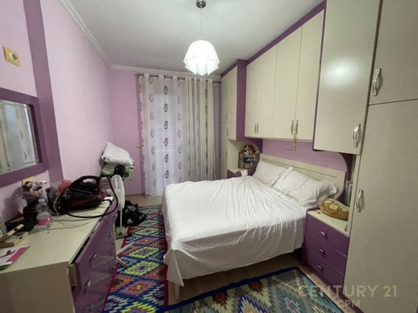 Tirane, shes apartament 2+1+2+Ballkon , 136 m² 245.000 € (Liqeni i Tiranës)