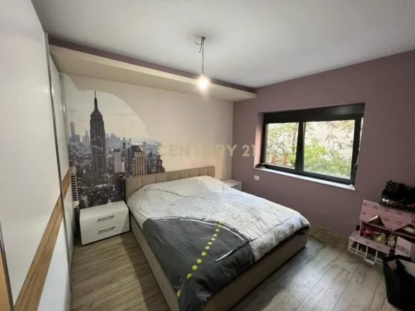 Tirane, shes apartament 1+1 , 70 m² 200.000 € (Myslym Shyri)