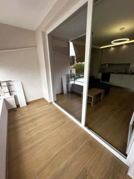 Tirane, jepet me qera apartament 1+1+Ballkon Kati 3, 60 m² 500 € (dritan hoxha)