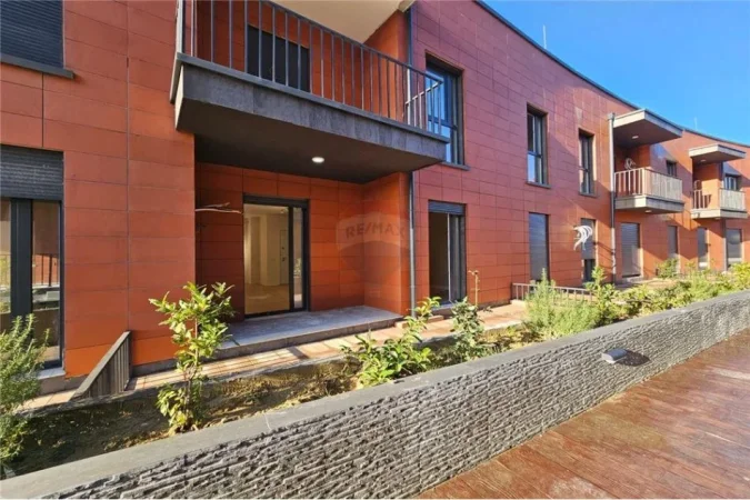 Tirane, shitet garsonier Kati 0, 40 m² 69.000 € (Rose Garden - Tegu,)