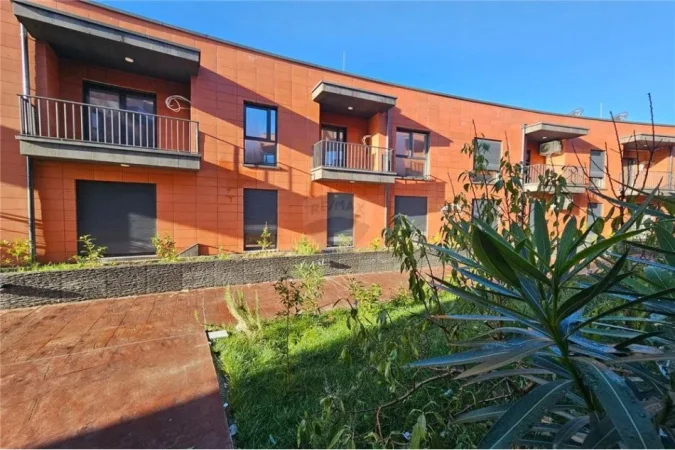 Tirane, shitet garsonier Kati 0, 40 m² 69.000 € (Rose Garden - Tegu,)