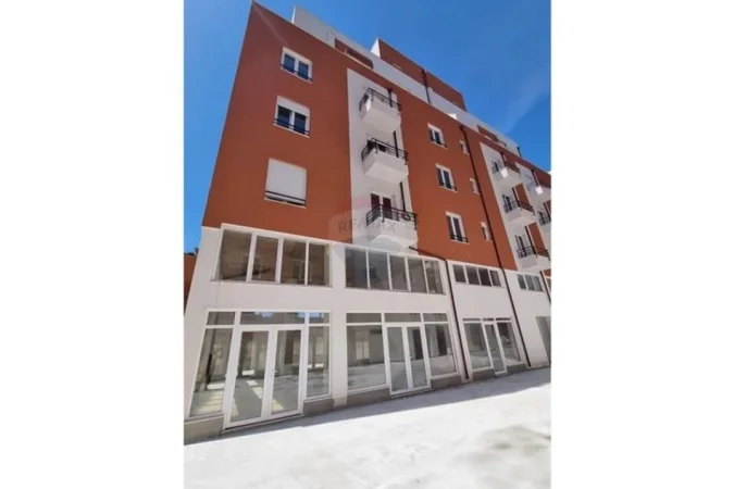 Tirane, shitet apartament 1+1 Kati 1, 45 m² 72.000 € (Rruga David Selenica - Selitë)