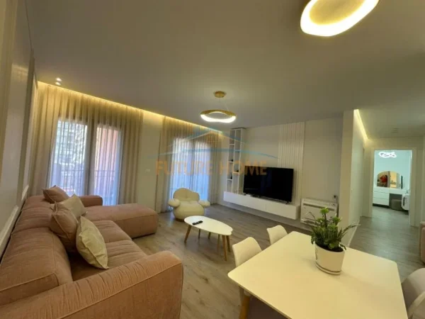 Tirane, jepet me qera apartament 2+1 Kati 2, 83 m² 1.400 € (Rruga e Kavajes)