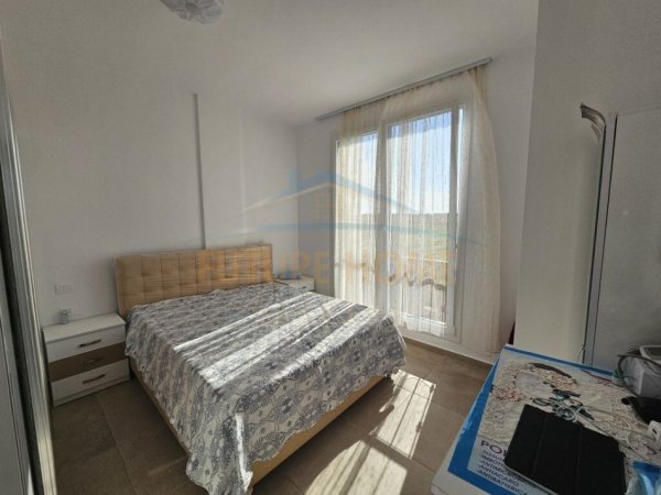 Durres, shitet apartament 3+1 Kati 0, 300 m² 380.000 € (Gjiri i Lalezit)
