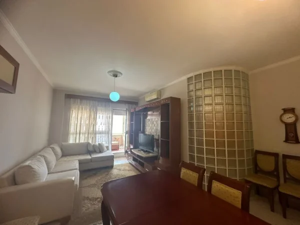 Tirane, jepet me qera apartament 2+1+Aneks+Ballkon Kati 2, 111 m² 700 € (don bosko , kompleksi vizion plus)