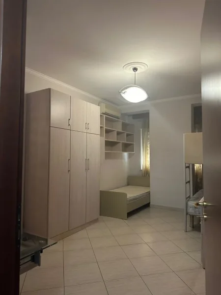 Tirane, jepet me qera apartament 2+1+Aneks+Ballkon Kati 2, 111 m² 700 € (don bosko , kompleksi vizion plus)