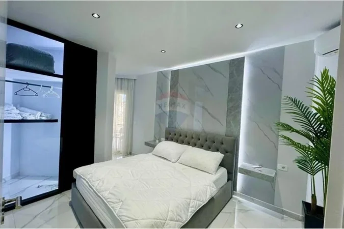 Tirane, jepet me qera apartament 1+1+Aneks+Ballkon Kati 2, 104 m² 650 € (Rezidenca Kodra e Diellit)