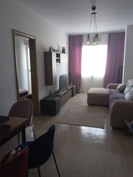 Durres, shitet apartament 1+1+Ballkon Kati 8, 62 m² 75.000 € (Shkembi Kavajes, Durres)
