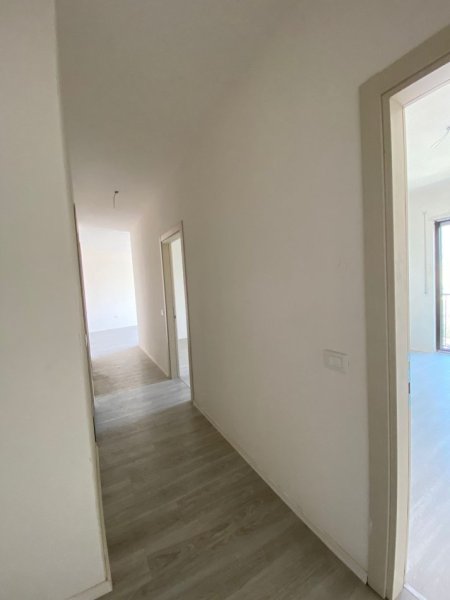 Tirane, shitet apartament 2+1+ Depo Kati 7, 109 m² 135.000 € (ISH DOGANA)