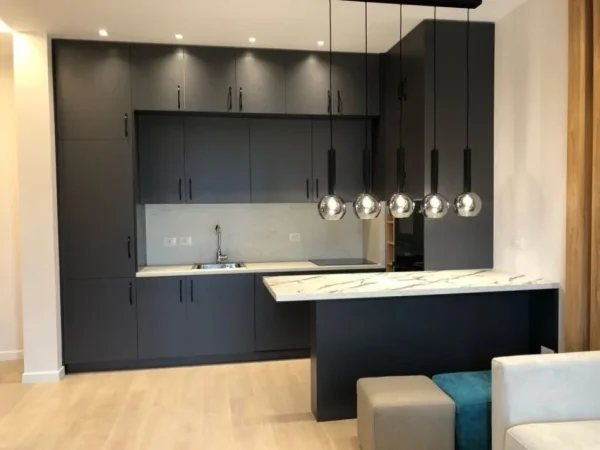 Tirane, shitet apartament 1+1 Kati 5, 70 m² 159.000 € (Pazari Ri)