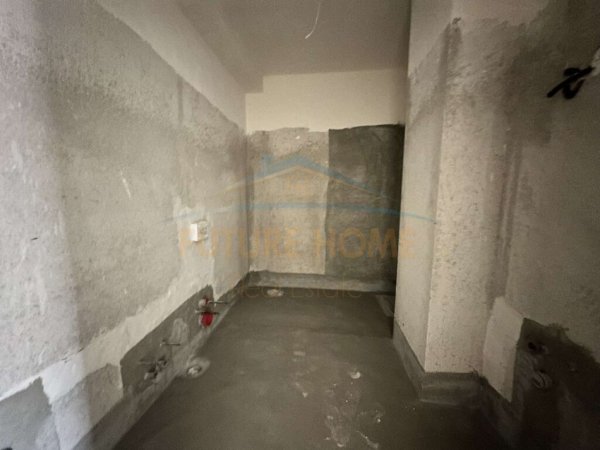 Tirane, shes apartament 1+1+Ballkon Kati 1, 70 m² 118.900 € (rruga dritan hoxha) UNA42876