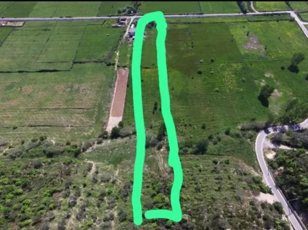 Tirane, shes toke , 4.800 m² 175.000 € (VORE)