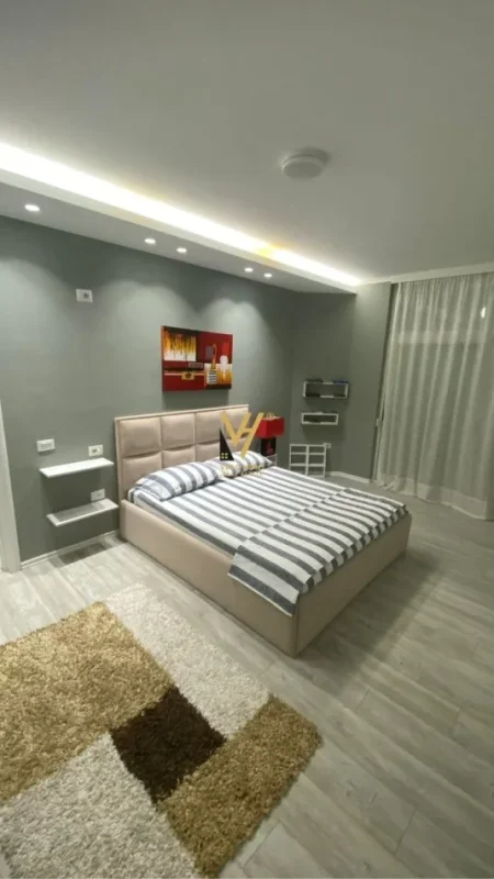 Tirane, shitet apartament 1+1+Ballkon Kati 3, 73 m² 190.000 € (KOMUNA E PARISIT)