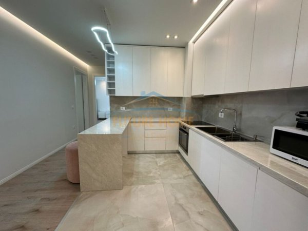 Tirane, jepet me qera 2+1 Kati 2, 83 m² 1.400 € (Delijorgji)