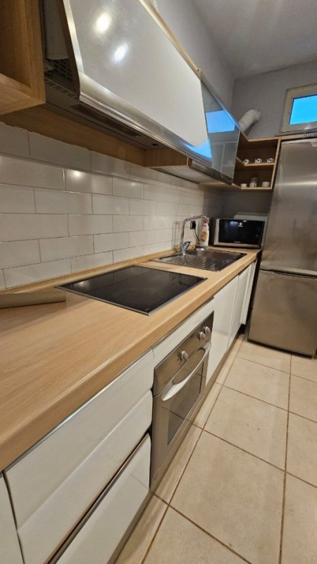 Tirane, jepet me qera 2+1+Aneks+Ballkon Kati 7, 120 m² 600 € 