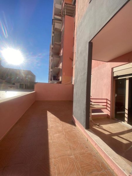 Durres, shes apartament 1+1 Kati 3, 75 m² 62.000 € (Rruga Pavaresia)