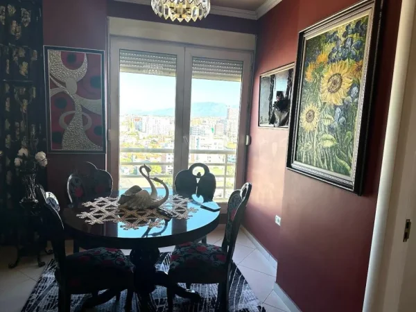 Tirane, shitet apartament 2+1+Ballkon Kati 7, 97 m² 195.000 € (ish hipoteka)